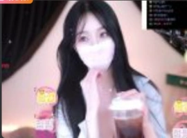 韩颂伊-한송이-lovesong2 个人直播 精华剪辑 20250406 [1V/2.5G]-阿旺资源分享网