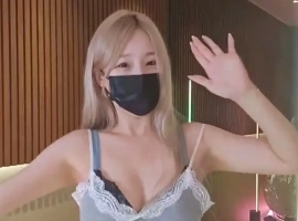 宅女-homegirl-계집녀 个人直播 20240723 [3V/3.9G]-阿旺资源分享网