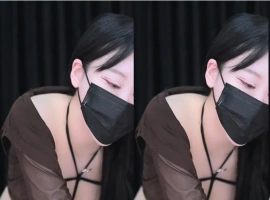 尤林 유린 y0ur1n12486 日常个人直播 2025年2月纯享剪辑合集 [4V/12G]-阿旺资源分享网