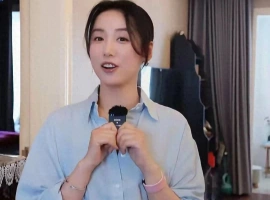 演员吕一首次晒北京小家，内室杂乱东西多，光线暗！网友：老公呢-阿旺资源分享网