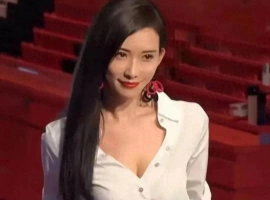 50岁林志玲现身日本活动，大方秀出身材，网友惊呼：说30岁我也信-阿旺资源分享网