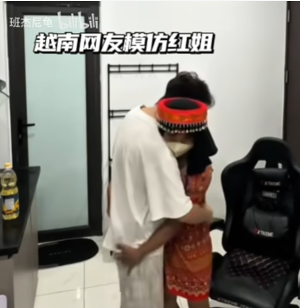 “近期，一位越南网民在网络上分享了一段自己模仿“红姐”的视频，迅速吸引了众多网友的目光-阿旺资源分享网
