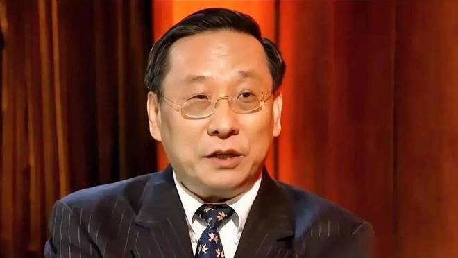 在庆祝抗日战争胜利的九三阅兵仪式上，除了邀请美国总统特朗普外，建议同时邀请日本首相出席。-阿旺资源分享网