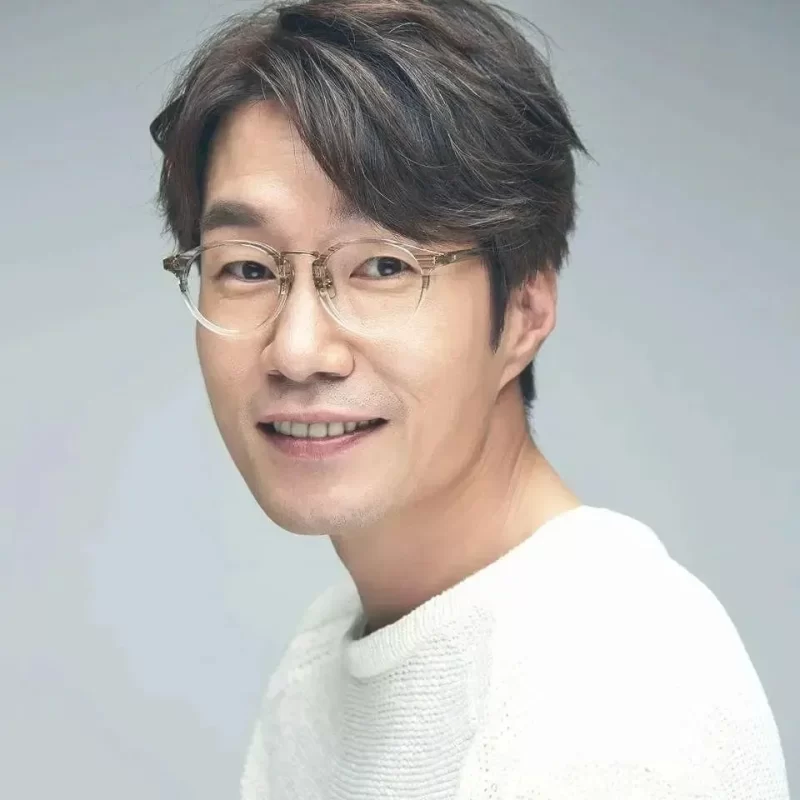 韩国知名艺人宋英奎不幸离世，终年55岁。他曾在热门剧集《请回答1988》中担任演员。-阿旺资源分享网
