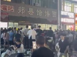 郑州某面馆因“续面事件”而暂时歇业，事件引发网友热议。面馆老板在舆论压力下公开道歉，-阿旺资源分享网