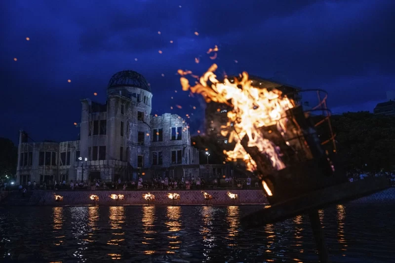 在纪念广岛原子弹爆炸80周年的重要时刻，全世界正面临着新一轮核武器竞赛的临界点。-阿旺资源分享网